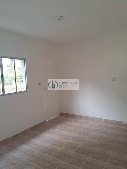 Casa com 2 quartos à venda, 90m2 em Jardim Catarina, São Paulo - SP - imagem 1 Foto 1 de Casa com 2 quartos à venda, 90m2 em Jardim Catarina, São Paulo - SP