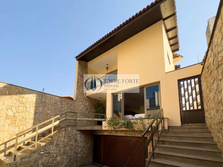 Sobrado com 3 quartos à venda, 378m2 em Parque da Mooca, São Paulo - SP - imagem 1 Foto 1 de Sobrado com 3 quartos à venda, 378m2 em Parque da Mooca, São Paulo - SP