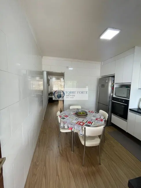 Foto 6 de Casa com 2 quartos à venda, 180m2 em Jardim Vila Formosa, São Paulo - SP