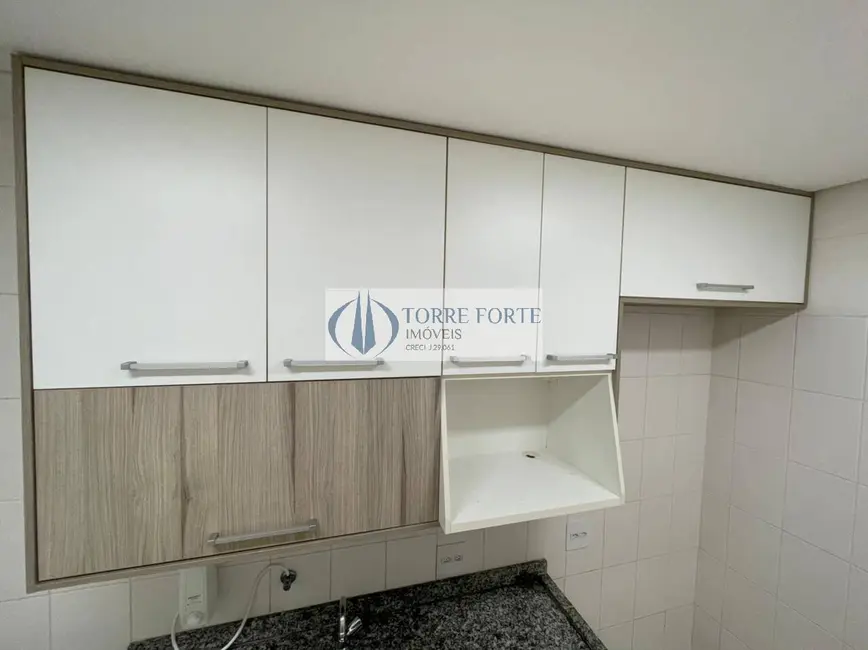 Foto 9 de Apartamento com 2 quartos à venda, 60m2 em Jardim Tupanci, Barueri - SP