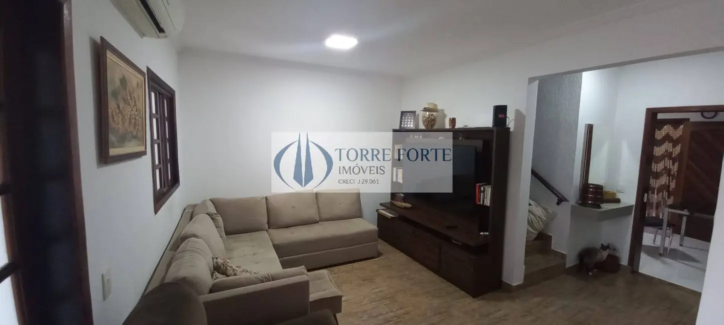 Foto 8 de Sobrado com 3 quartos à venda, 200m2 em São Paulo - SP