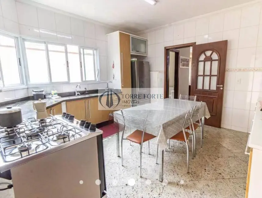 Sobrado com 3 quartos à venda, 235m2 em Jardim Anália Franco, São Paulo - SP - imagem 9 Foto 9 de Sobrado com 3 quartos à venda, 235m2 em Jardim Anália Franco, São Paulo - SP