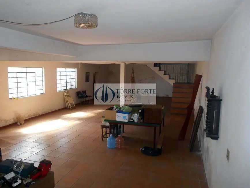 Sobrado com 3 quartos à venda, 269m2 em Jardim Ivone, São Paulo - SP - imagem 9 Foto 9 de Sobrado com 3 quartos à venda, 269m2 em Jardim Ivone, São Paulo - SP