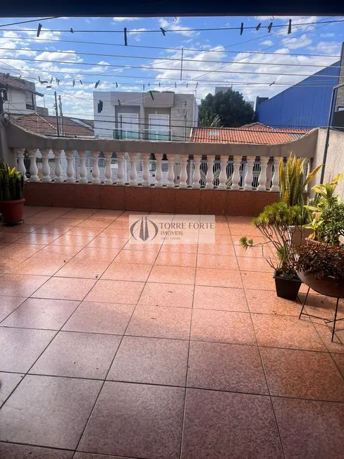 Sobrado com 4 quartos à venda, 110m2 em Vila Antonieta, São Paulo - SP - imagem 6 Foto 6 de Sobrado com 4 quartos à venda, 110m2 em Vila Antonieta, São Paulo - SP