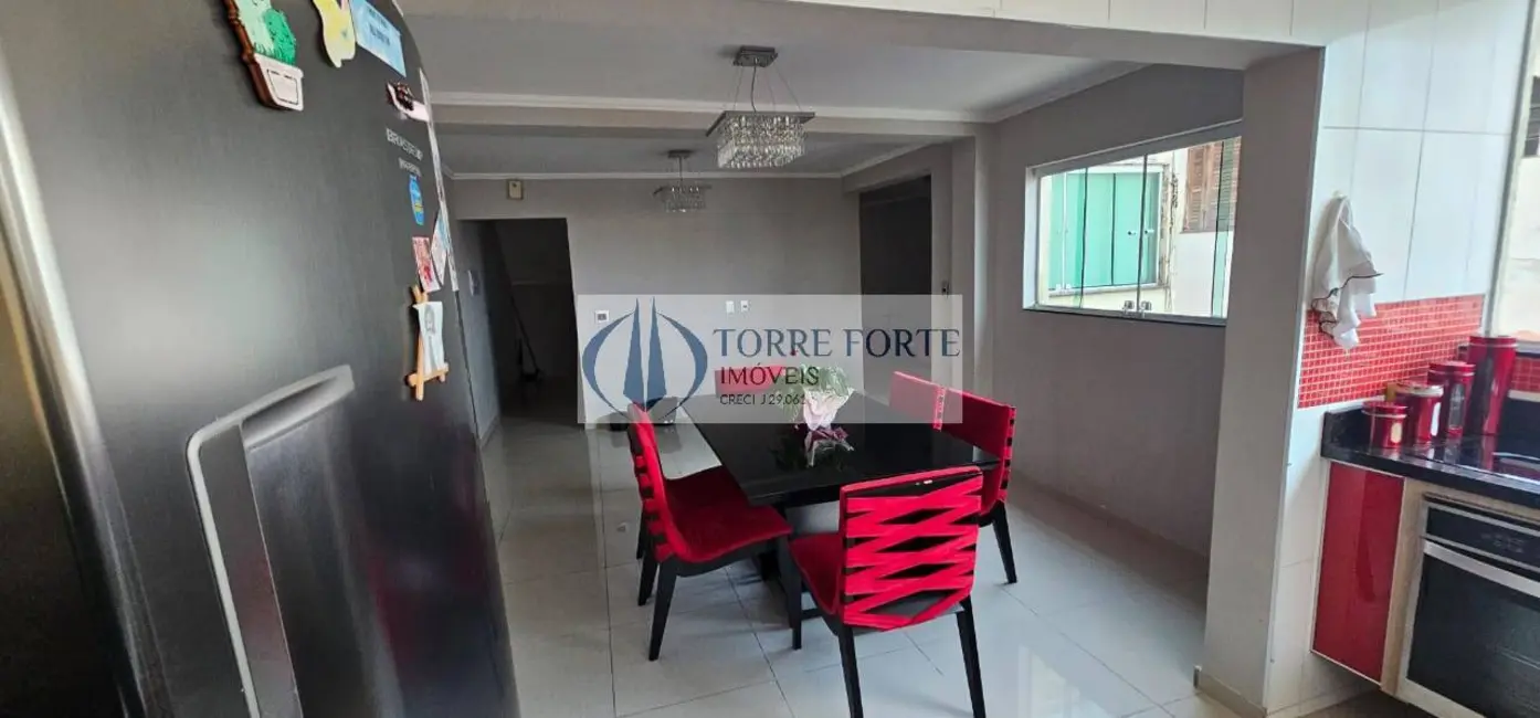 Casa com 3 quartos à venda, 257m2 em Vila Formosa, São Paulo - SP - imagem 5 Foto 5 de Casa com 3 quartos à venda, 257m2 em Vila Formosa, São Paulo - SP