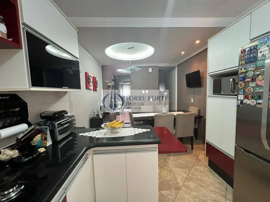 Casa com 3 quartos à venda, 220m2 em Jardim Nossa Senhora do Carmo, São Paulo - SP - imagem 4 Foto 4 de Casa com 3 quartos à venda, 220m2 em Jardim Nossa Senhora do Carmo, São Paulo - SP