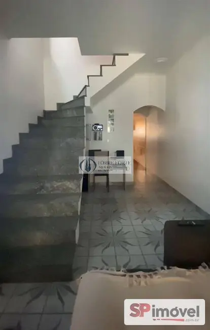 Foto 2 de Casa com 3 quartos à venda, 115m2 em Jardim Eliane, São Paulo - SP