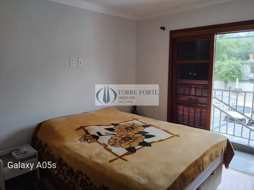 Foto 8 de Casa com 3 quartos à venda, 180m2 em Horto Florestal, São Paulo - SP