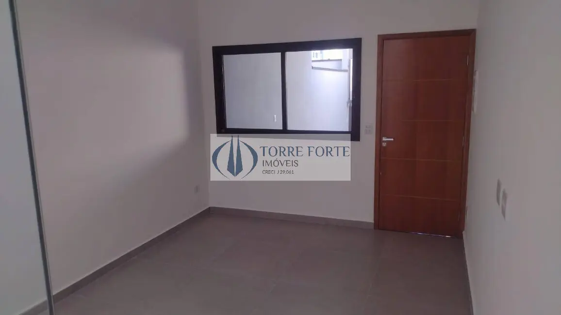 Foto 9 de Casa com 2 quartos à venda, 119m2 em Vila Mazzei, São Paulo - SP