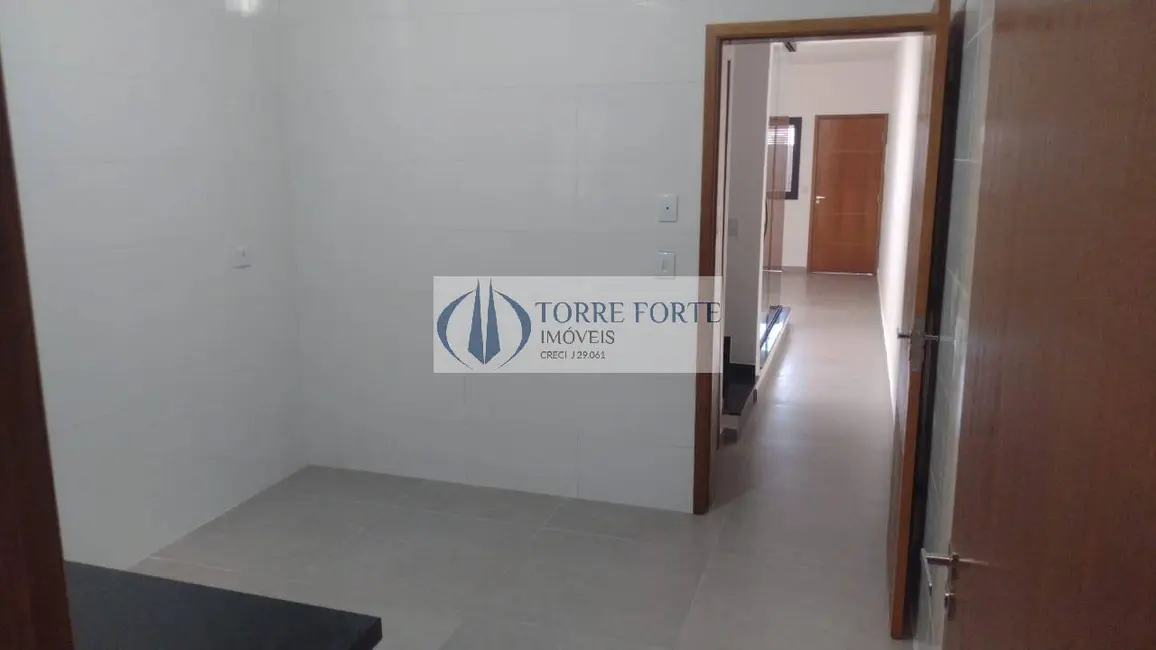 Foto 6 de Casa com 2 quartos à venda, 119m2 em Vila Mazzei, São Paulo - SP