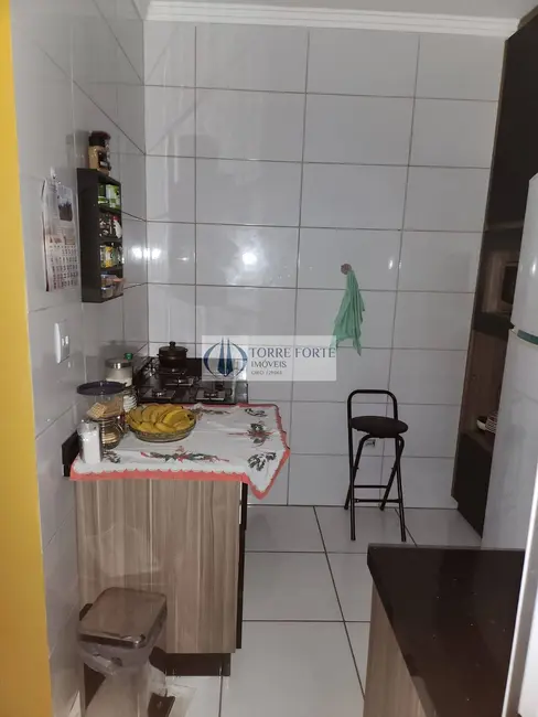 Foto 2 de Casa com 2 quartos à venda, 56m2 em Vila Esperança, São Paulo - SP