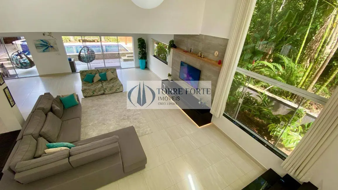 Foto 9 de Casa de Condomínio com 4 quartos à venda, 280m2 em Sao Sebastiao - SP