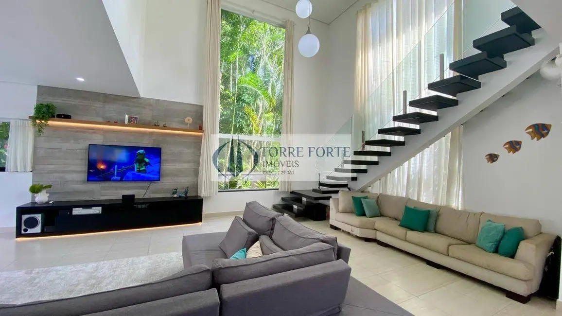 Foto 1 de Casa de Condomínio com 4 quartos à venda, 280m2 em Sao Sebastiao - SP