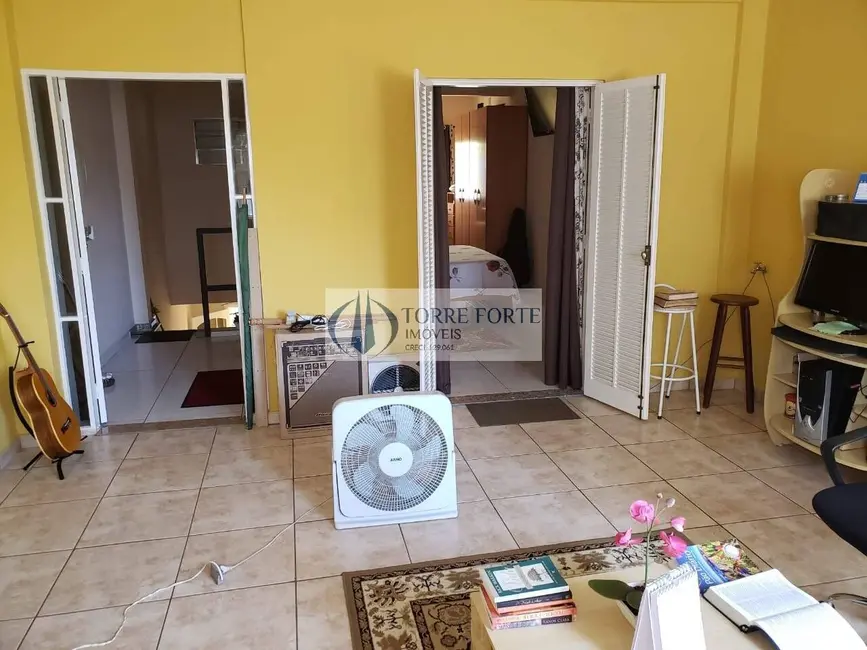 Foto 6 de Casa com 2 quartos à venda, 198m2 em Jardim Nova Poá, Poa - SP