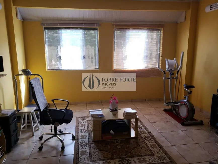 Foto 4 de Casa com 2 quartos à venda, 198m2 em Jardim Nova Poá, Poa - SP