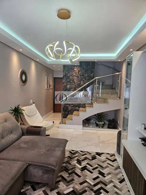 Foto 6 de Casa com 3 quartos à venda, 200m2 em Jardim Vila Formosa, São Paulo - SP