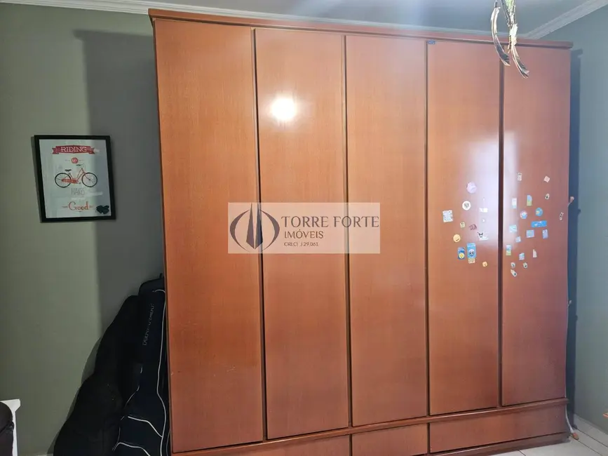 Foto 5 de Casa com 3 quartos à venda, 200m2 em Jardim Vila Formosa, São Paulo - SP