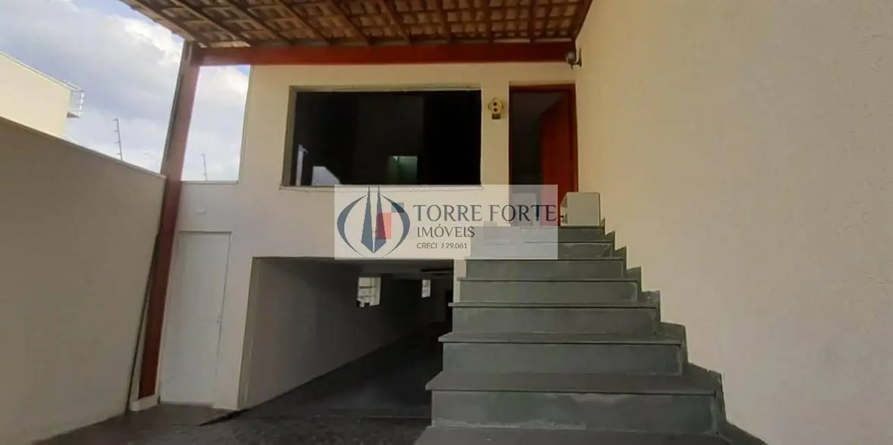 Foto 1 de Sobrado com 3 quartos à venda, 287m2 em Santa Maria, Sao Caetano Do Sul - SP