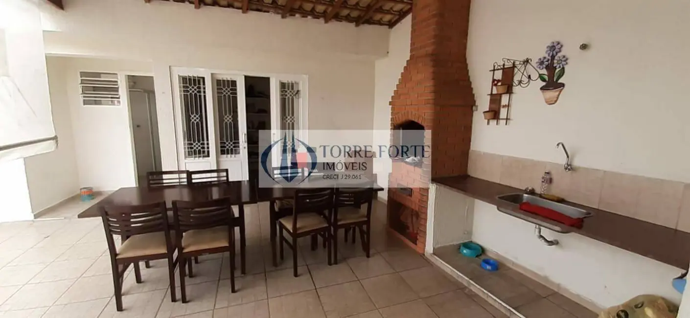 Foto 8 de Sobrado com 3 quartos à venda, 287m2 em Santa Maria, Sao Caetano Do Sul - SP