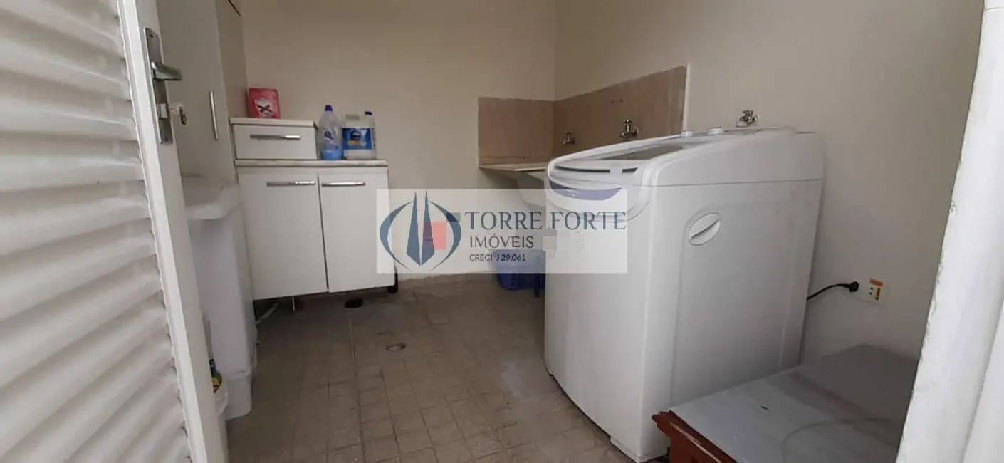 Foto 5 de Sobrado com 3 quartos à venda, 287m2 em Santa Maria, Sao Caetano Do Sul - SP