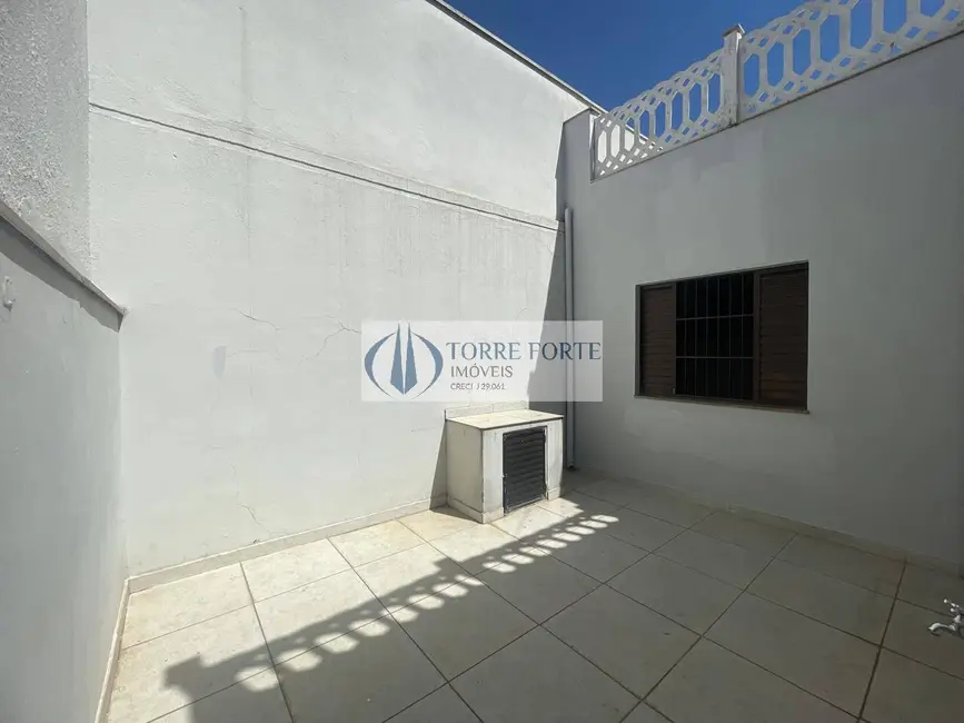 Foto 6 de Casa com 3 quartos à venda, 210m2 em Vila Carrão, São Paulo - SP