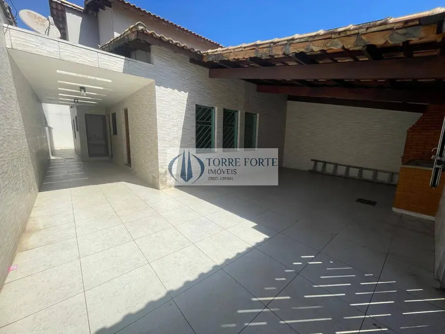 Foto 2 de Casa com 3 quartos à venda, 210m2 em Vila Carrão, São Paulo - SP