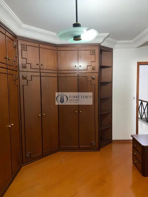 Foto 8 de Casa com 3 quartos à venda, 214m2 em Vila Zelina, São Paulo - SP