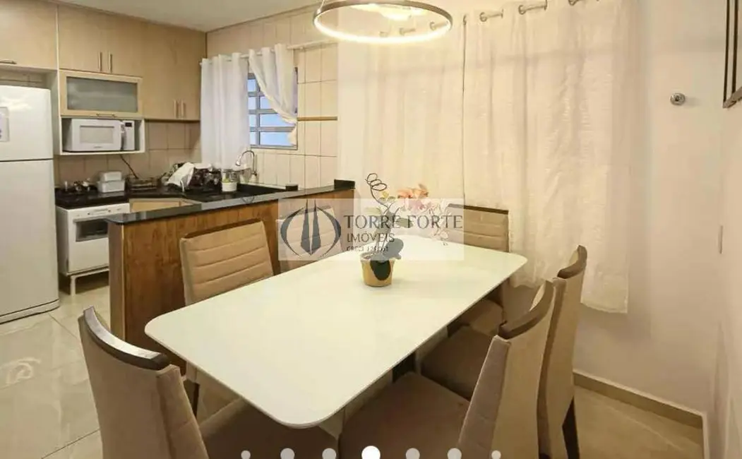 Sobrado com 3 quartos à venda, 220m2 em Jardim Vila Formosa, São Paulo - SP - imagem 9 Foto 9 de Sobrado com 3 quartos à venda, 220m2 em Jardim Vila Formosa, São Paulo - SP