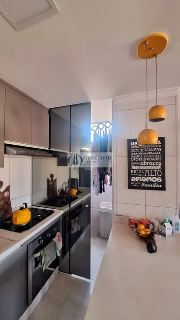 Apartamento com 2 quartos à venda, 50m2 em Jardim Santa Terezinha (Zona Leste), São Paulo - SP - imagem 5 Foto 5 de Apartamento com 2 quartos à venda, 50m2 em Jardim Santa Terezinha (Zona Leste), São Paulo - SP