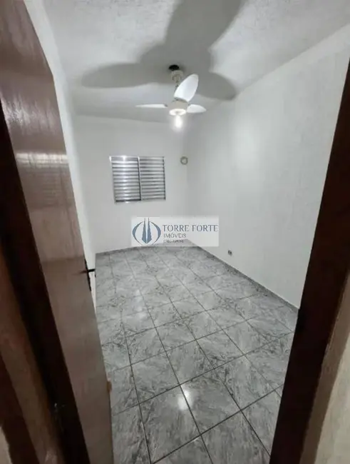 Casa com 3 quartos à venda, 242m2 em Jardim dos Eucaliptos, São Paulo - SP - imagem 3 Foto 3 de Casa com 3 quartos à venda, 242m2 em Jardim dos Eucaliptos, São Paulo - SP