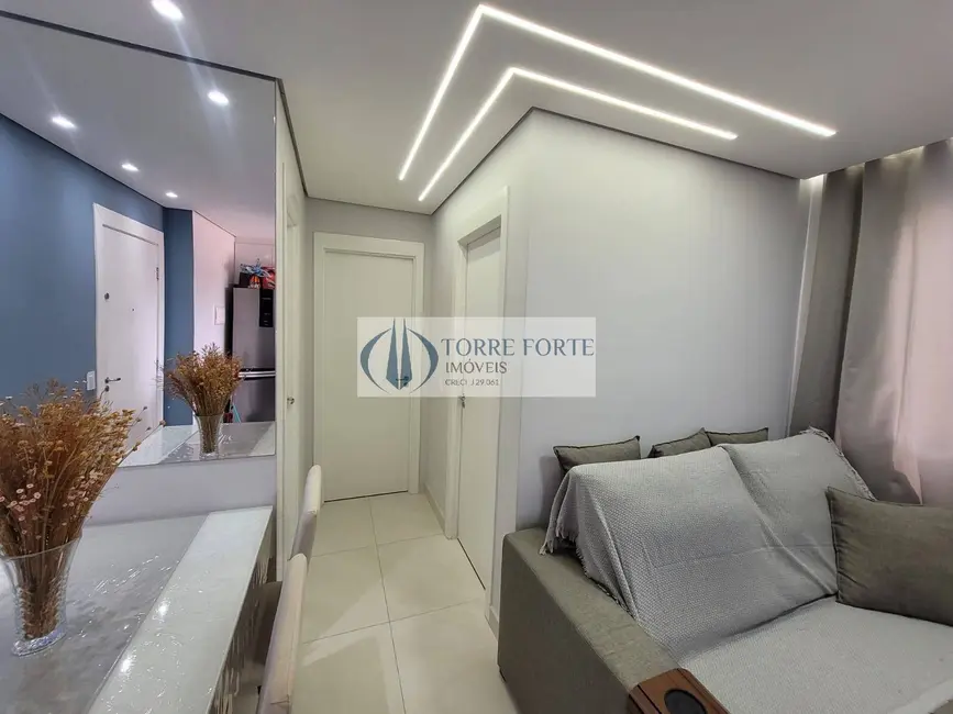 Foto 4 de Apartamento com 2 quartos à venda, 42m2 em Jardim Brasília (Zona Leste), São Paulo - SP