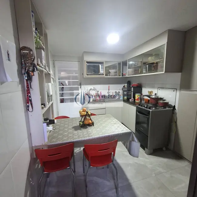 Casa com 3 quartos à venda, 115m2 em Vila Ré, São Paulo - SP - imagem 3 Foto 3 de Casa com 3 quartos à venda, 115m2 em Vila Ré, São Paulo - SP