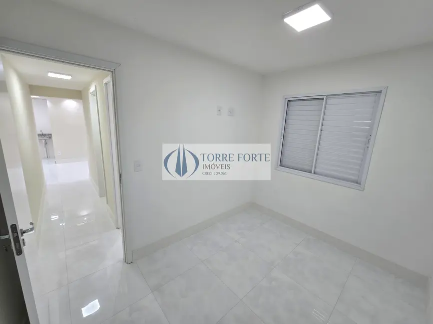 Apartamento com 2 quartos à venda e para alugar, 90m2 em Vila Carmosina, São Paulo - SP - imagem 6 Foto 6 de Apartamento com 2 quartos à venda e para alugar, 90m2 em Vila Carmosina, São Paulo - SP