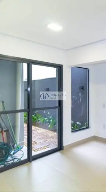 Foto 5 de Casa com 3 quartos à venda, 180m2 em Vila Ema, São Paulo - SP