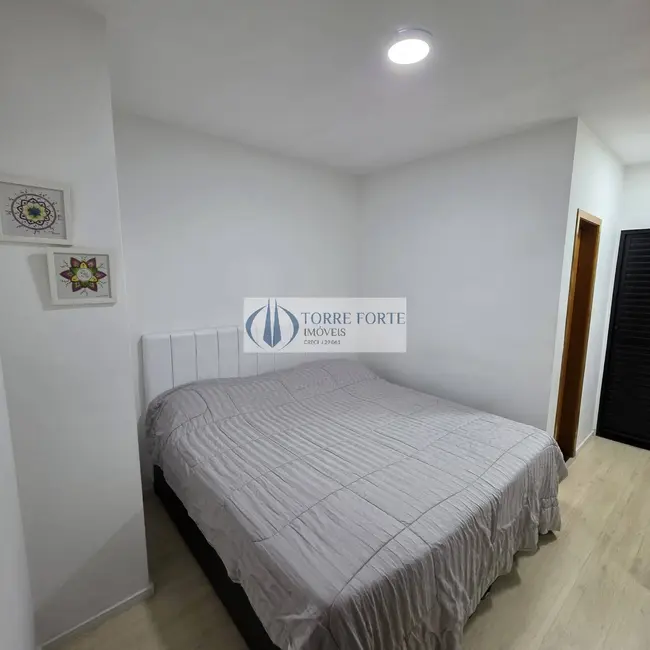 Casa com 2 quartos à venda, 68m2 em Burgo Paulista, São Paulo - SP - imagem 9 Foto 9 de Casa com 2 quartos à venda, 68m2 em Burgo Paulista, São Paulo - SP