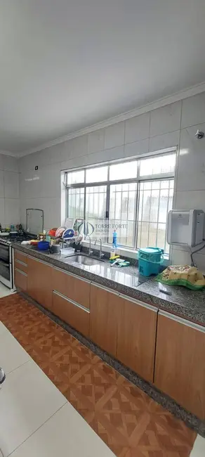 Casa com 5 quartos à venda, 288m2 em Cidade Nitro Operária, São Paulo - SP - imagem 3 Foto 3 de Casa com 5 quartos à venda, 288m2 em Cidade Nitro Operária, São Paulo - SP