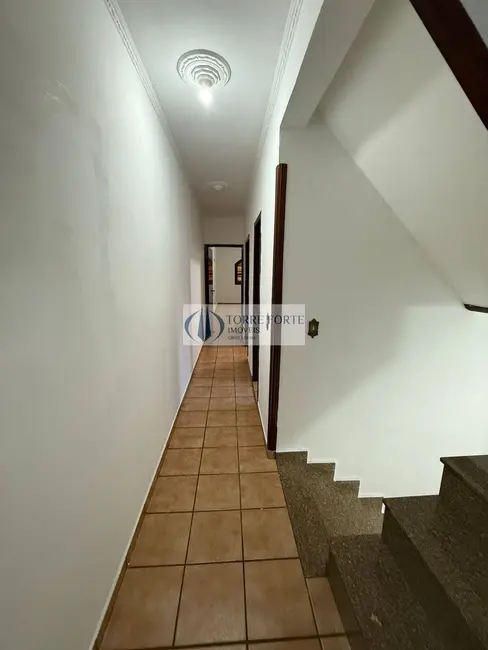 Casa com 4 quartos à venda, 263m2 em Cidade Líder, São Paulo - SP - imagem 9 Foto 9 de Casa com 4 quartos à venda, 263m2 em Cidade Líder, São Paulo - SP