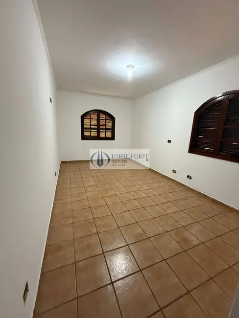 Casa com 4 quartos à venda, 263m2 em Cidade Líder, São Paulo - SP - imagem 4 Foto 4 de Casa com 4 quartos à venda, 263m2 em Cidade Líder, São Paulo - SP