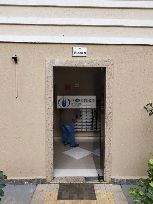 Foto 4 de Apartamento com 2 quartos à venda, 44m2 em Água Chata, Guarulhos - SP