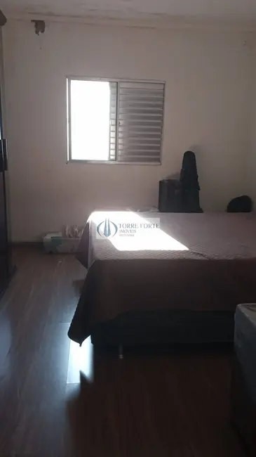 Casa com 2 quartos à venda, 71m2 em Vila Carmosina, São Paulo - SP - imagem 6 Foto 6 de Casa com 2 quartos à venda, 71m2 em Vila Carmosina, São Paulo - SP