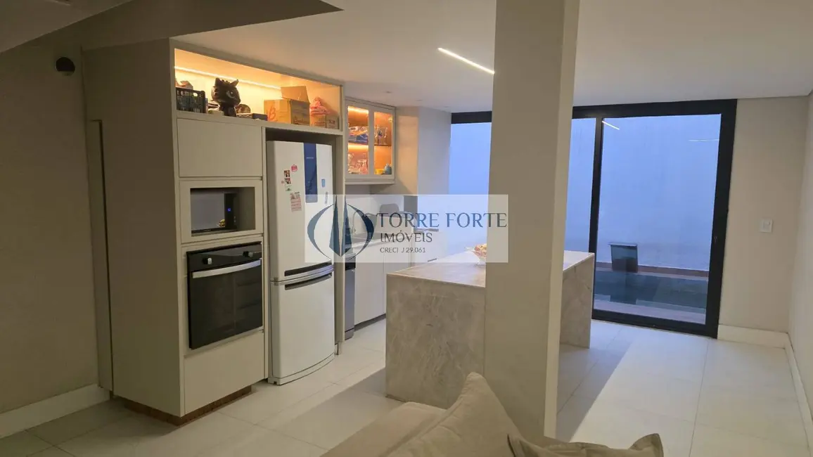 Casa com 2 quartos à venda, 220m2 em Chácara Belenzinho, São Paulo - SP - imagem 4 Foto 4 de Casa com 2 quartos à venda, 220m2 em Chácara Belenzinho, São Paulo - SP