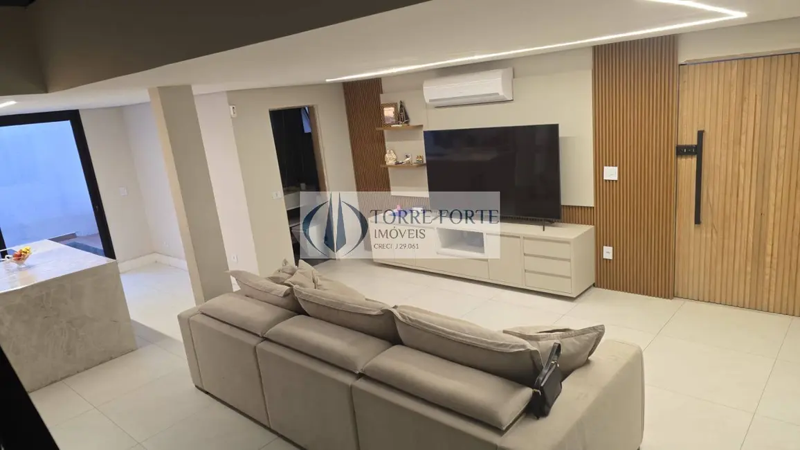 Casa com 2 quartos à venda, 220m2 em Chácara Belenzinho, São Paulo - SP - imagem 2 Foto 2 de Casa com 2 quartos à venda, 220m2 em Chácara Belenzinho, São Paulo - SP