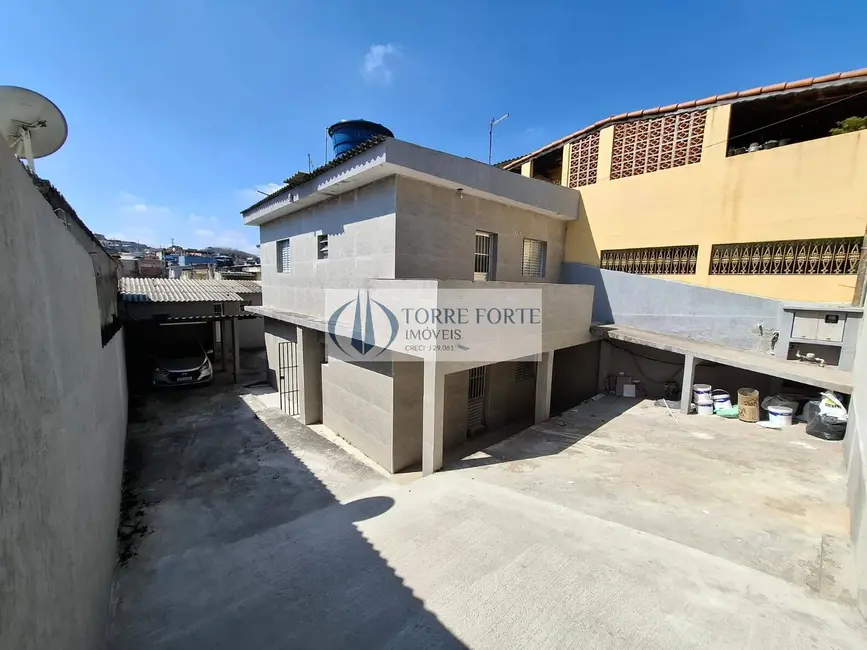 Casa com 4 quartos à venda, 255m2 em Parque Guaianazes, São Paulo - SP - imagem 1 Foto 1 de Casa com 4 quartos à venda, 255m2 em Parque Guaianazes, São Paulo - SP