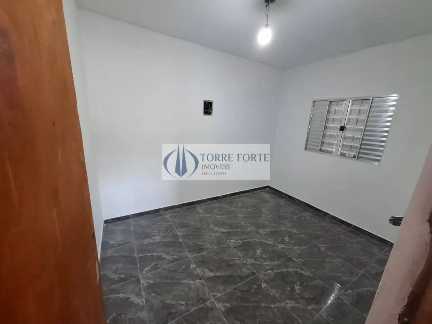 Casa com 4 quartos à venda, 255m2 em Parque Guaianazes, São Paulo - SP - imagem 5 Foto 5 de Casa com 4 quartos à venda, 255m2 em Parque Guaianazes, São Paulo - SP