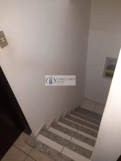 Foto 4 de Casa com 2 quartos à venda, 80m2 em Jardim Vivan, São Paulo - SP