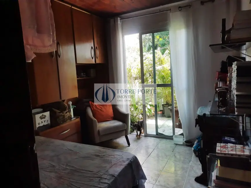 Foto 6 de Casa com 2 quartos à venda, 60m2 em Jardim Lallo, São Paulo - SP