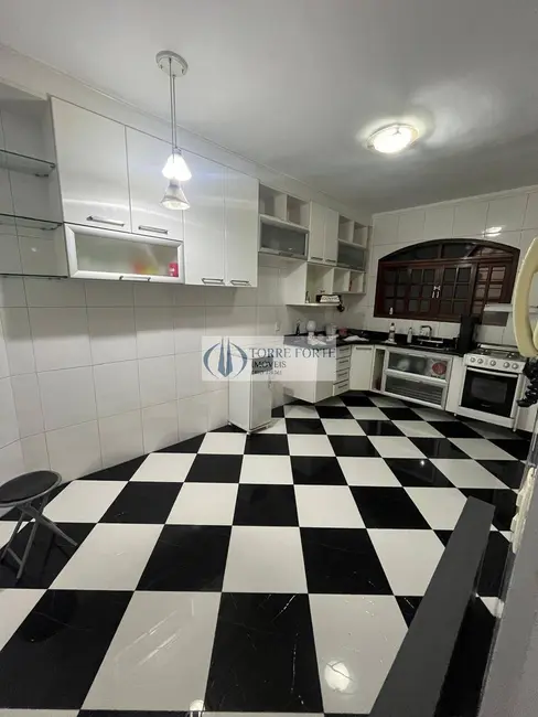 Foto 2 de Casa com 2 quartos à venda, 80m2 em Vila Ré, São Paulo - SP