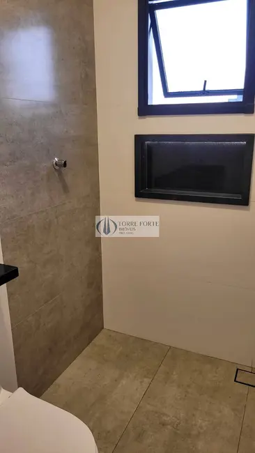 Casa com 3 quartos à venda, 195m2 em Penha de França, São Paulo - SP - imagem 4 Foto 4 de Casa com 3 quartos à venda, 195m2 em Penha de França, São Paulo - SP