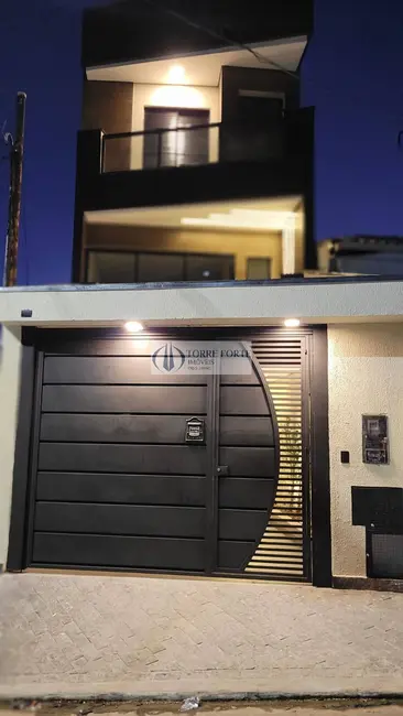 Casa com 3 quartos à venda, 195m2 em Penha de França, São Paulo - SP - imagem 1 Foto 1 de Casa com 3 quartos à venda, 195m2 em Penha de França, São Paulo - SP