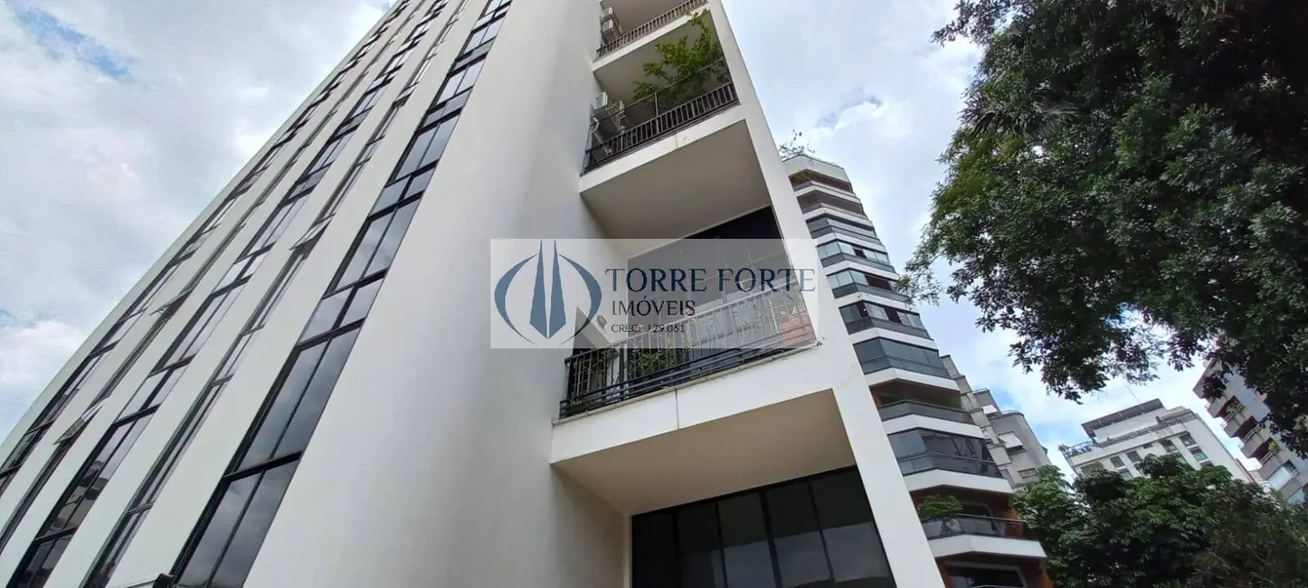 Apartamento com 4 quartos à venda, 300m2 em Higienópolis, São Paulo - SP - imagem 1 Foto 1 de Apartamento com 4 quartos à venda, 300m2 em Higienópolis, São Paulo - SP